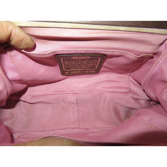 COACH 2009 Parker OP Art Frame Kisslock Triple Compartment Signature Sufflette - Picture 6 of 16